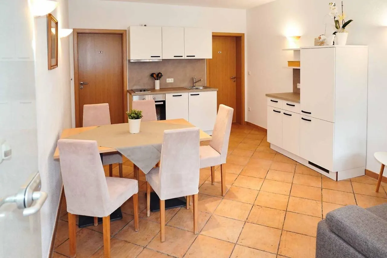 Ferienwohnung Restaurant - Garni bei Peppo Ebern Deutschland